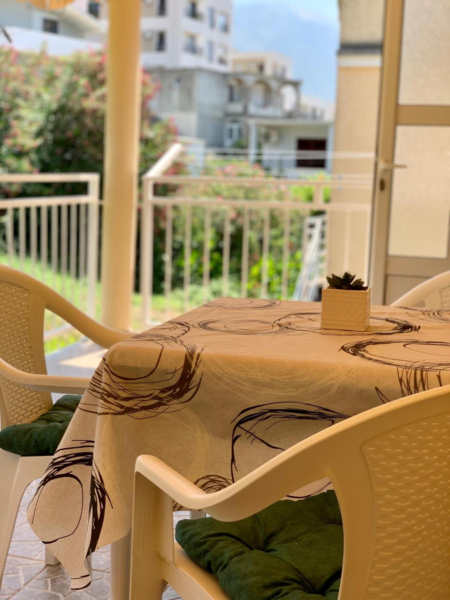 Apartman Dma Tivat Ngoại thất bức ảnh